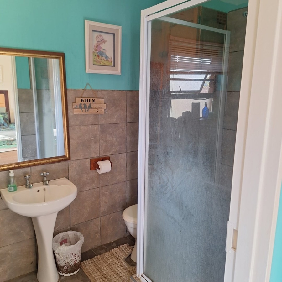 5 Bedroom Property for Sale in Gonubie Eastern Cape
